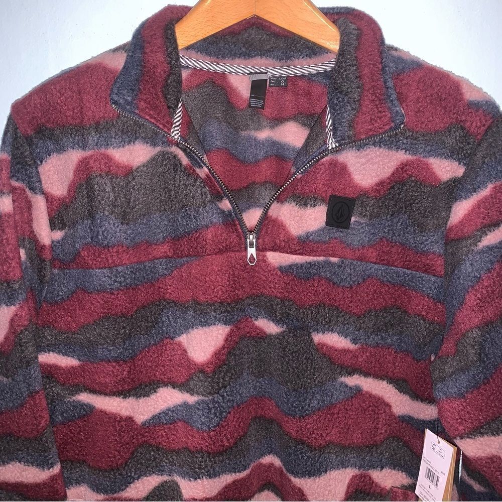 NWT Volcom 3/4 Zip Pullover Large - Picture 4 of 6